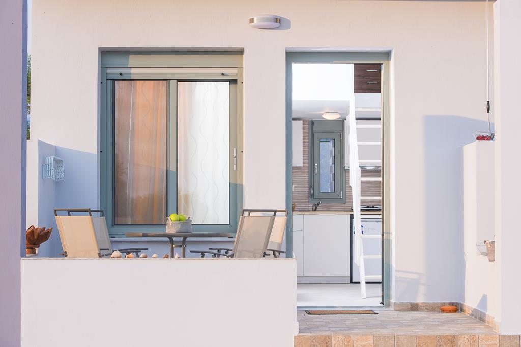 Terra Di Olive Apartment Потос Екстериор снимка